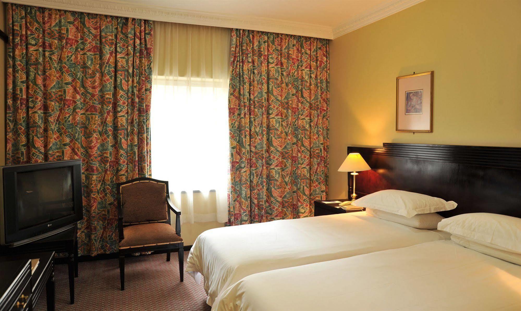 The Devonshire Hotel Johannesburg Room photo